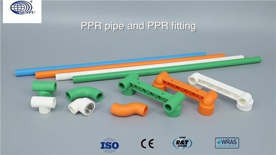 注文 4m 6m PPR の管および付属品 OEM PN12.5-25MPa